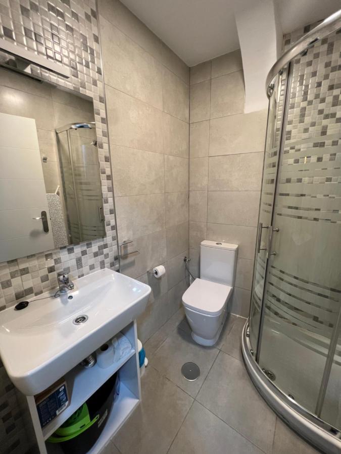 Apartamentos Royal Urban גרנדה מראה חיצוני תמונה